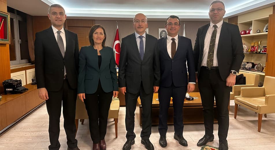 <h1>HUD Başkanı Sn. Birgül DİKMEN ve Yönetim Kurulu Üyelerinin ziyaretleri</h1>